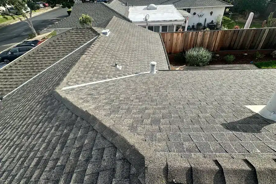 roofing company Sunnyvale CA – worn shingle roof before replacement