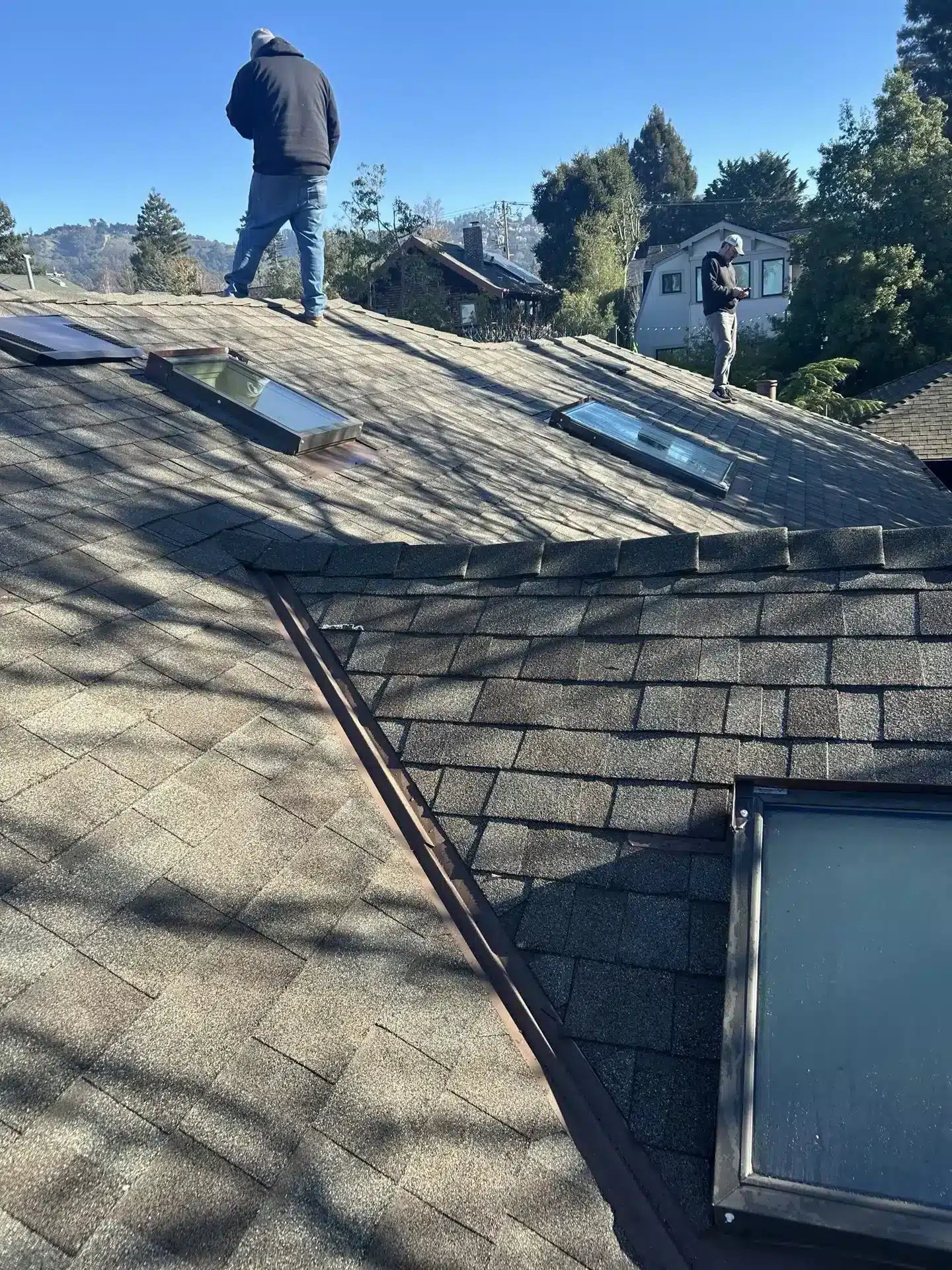 Completed shingle reroof in Oakland CA